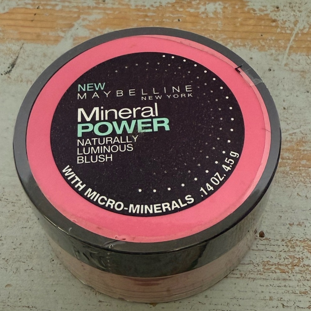 Maybelline Mineral Power Blush — Gentle Pink NEW & DISCONTINUED